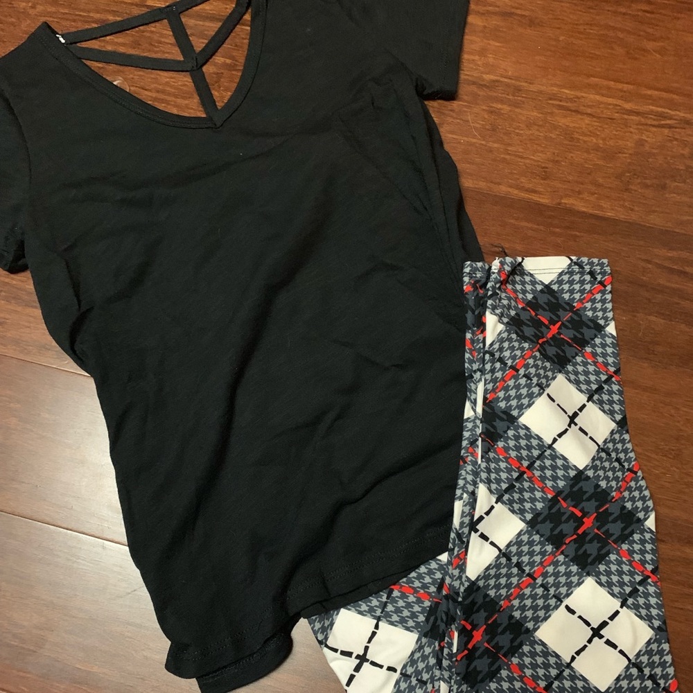 Buttery soft leggings!!!
